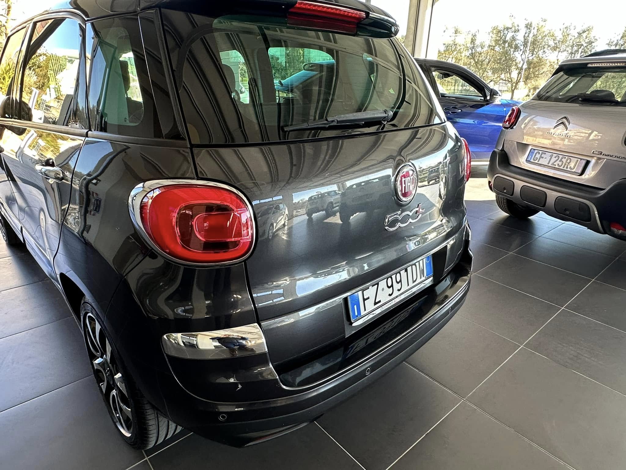 FIAT 500L 1.6 Multijet 120 cv  ” LOUNGE”