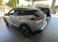 PEUGEOT 2008 CROSSOVER  BlueDHi 110CV ALLURE PACK