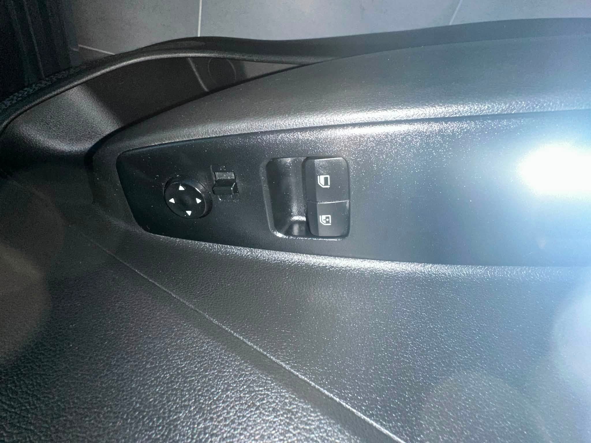 HYUNDAI   i 10