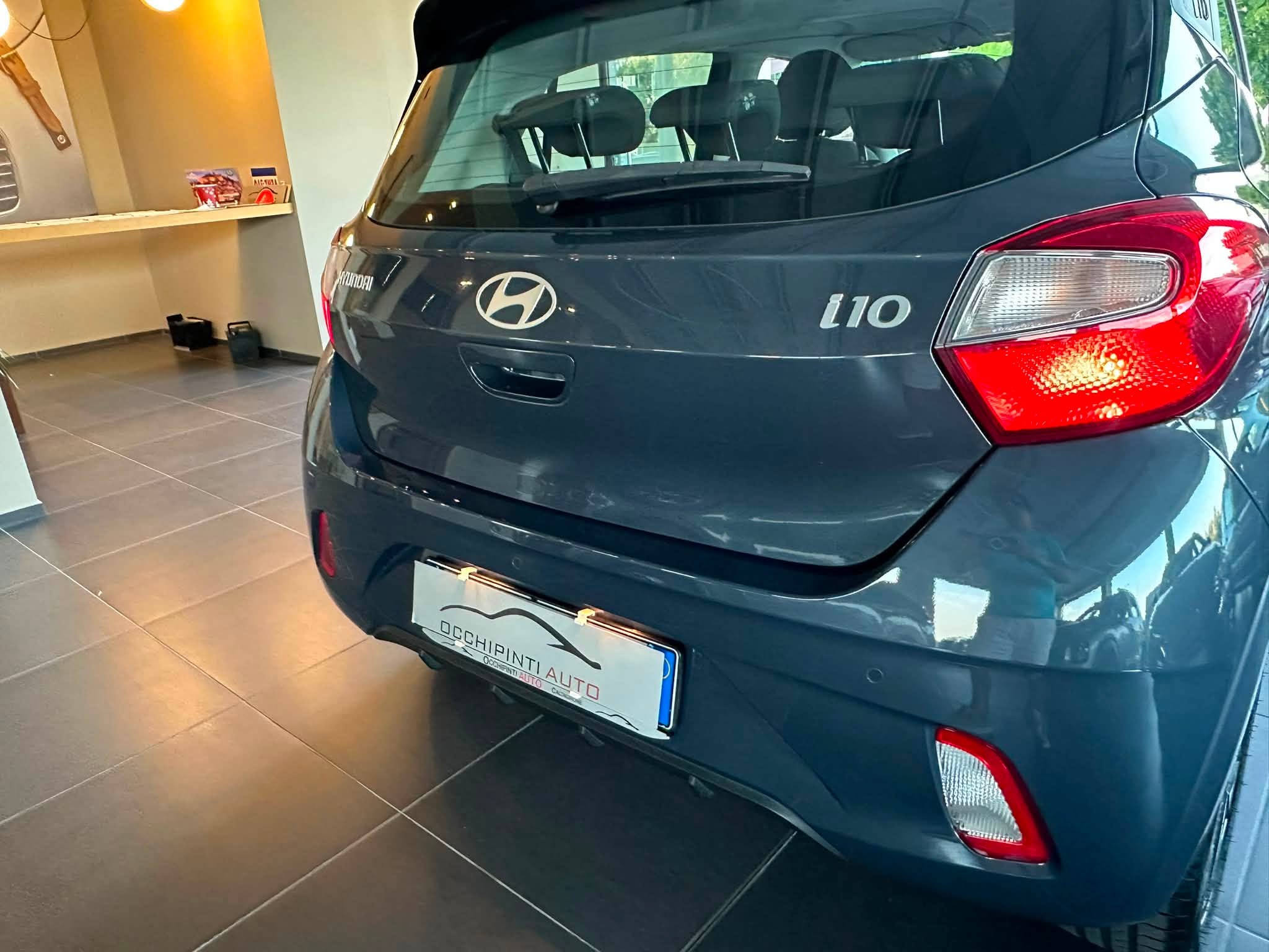 HYUNDAI   i 10