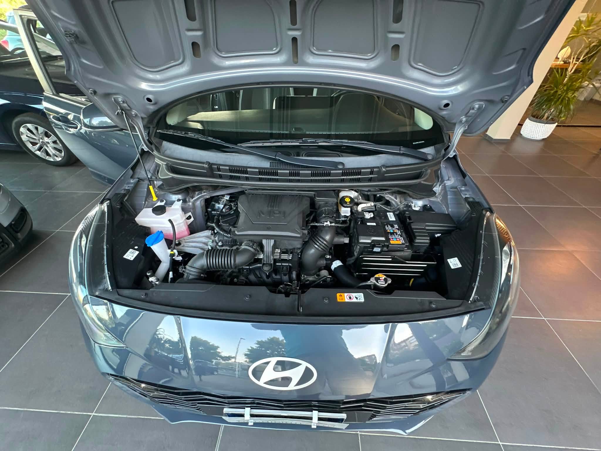 HYUNDAI   i 10