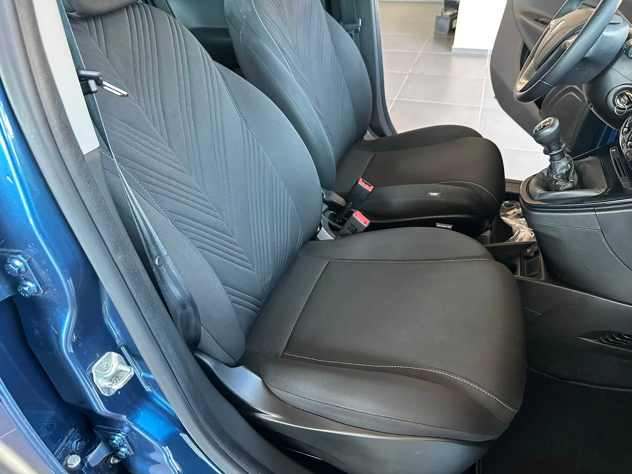 LANCIA YPSILON GOLD 1.0 firefly Hybrid S&S 70 cv